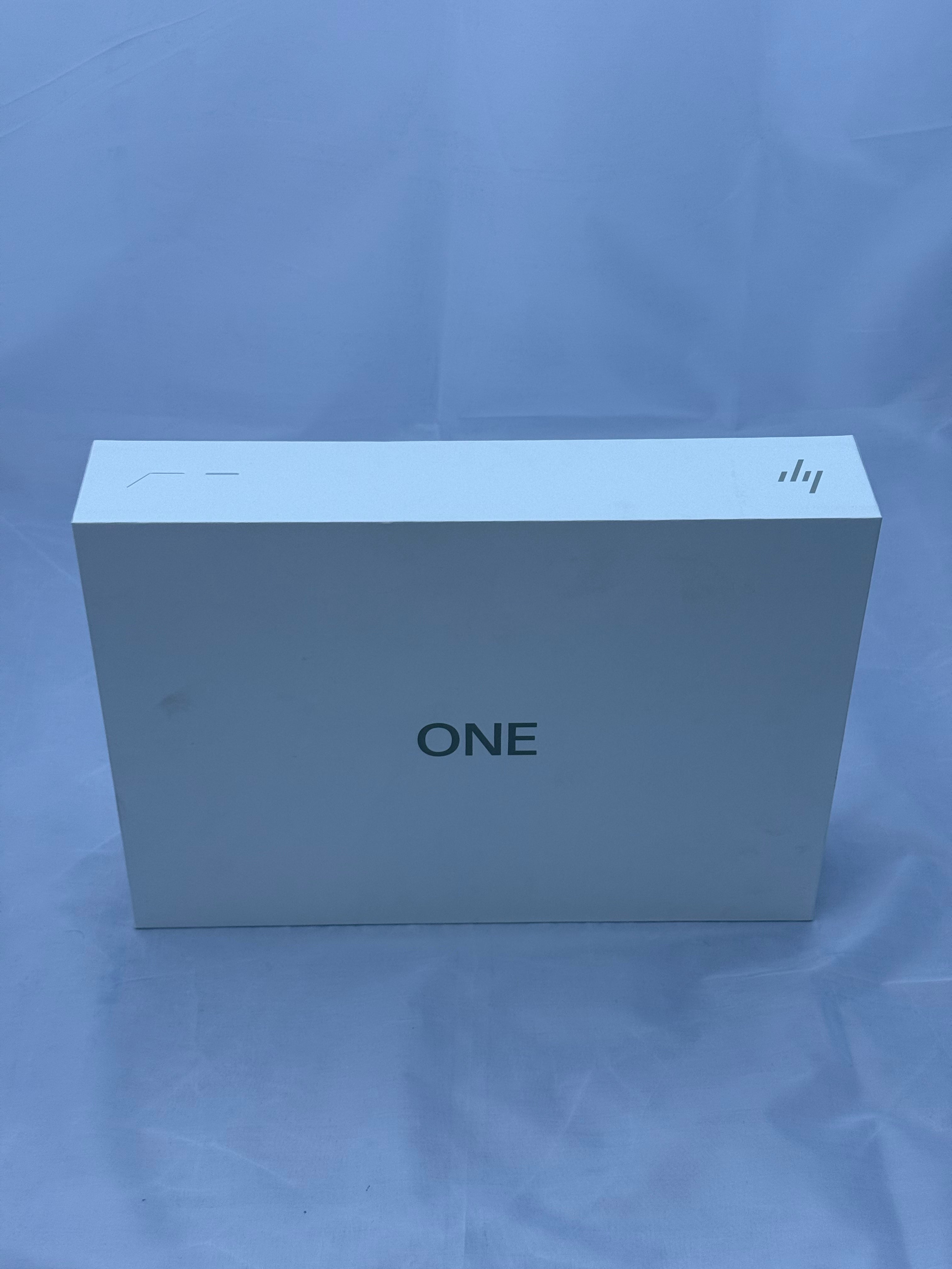 HP DragonFly Pro 14” - AMD Ryzen 7 - 16GB Ram - 512GB SSD - 100%