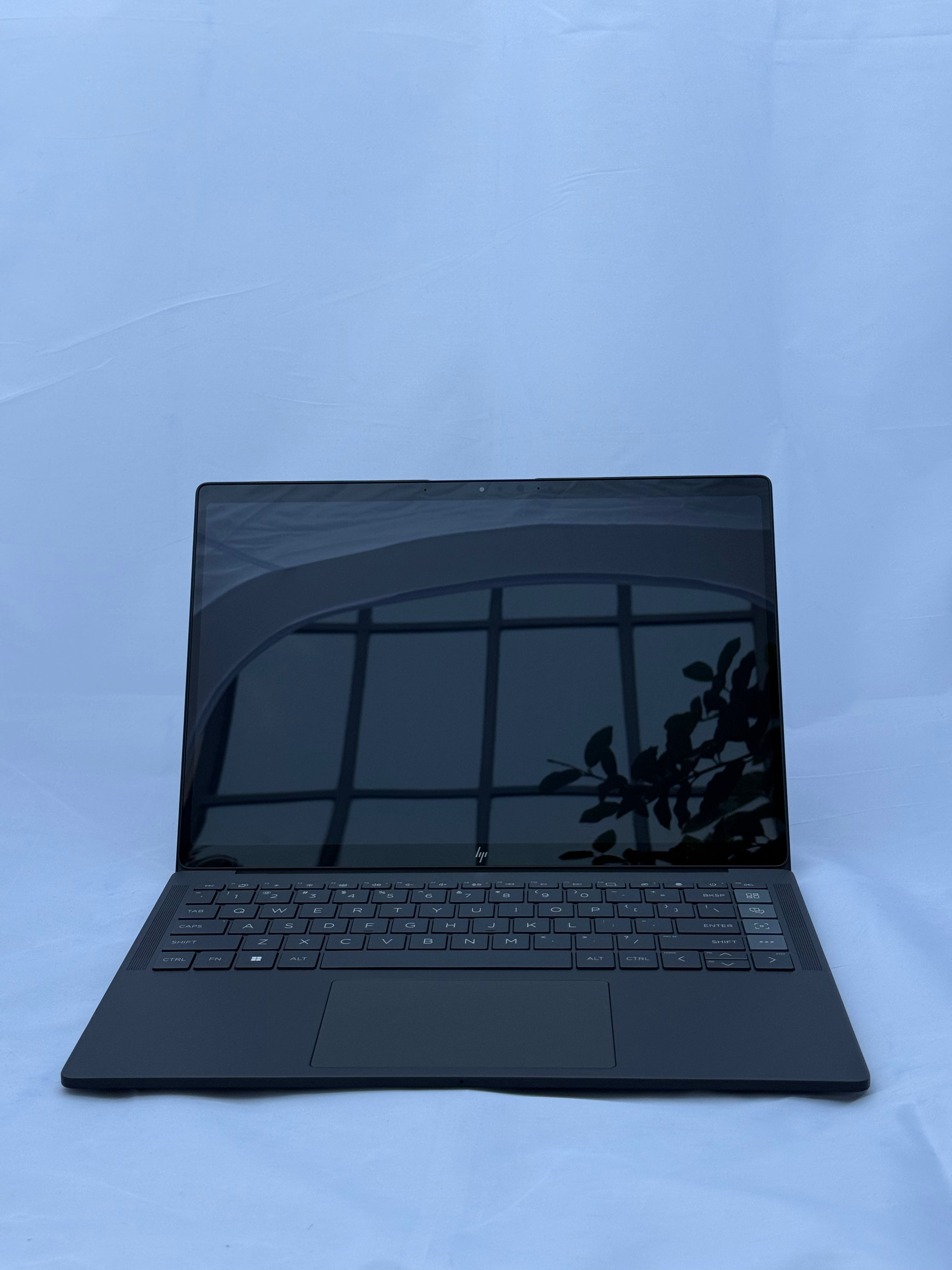 HP DragonFly Pro 14” - AMD Ryzen 7 - 16GB Ram - 512GB SSD - 100%