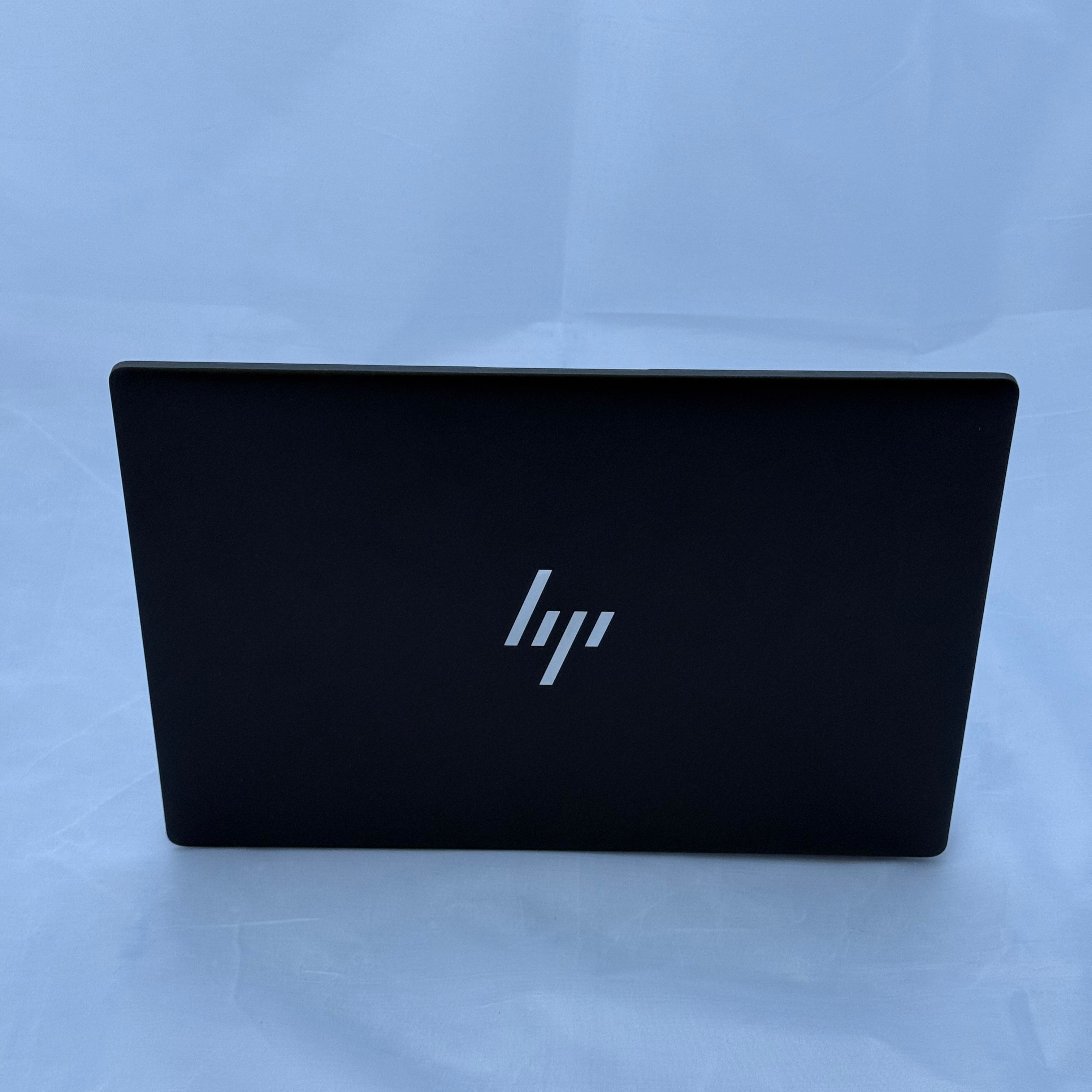 HP DragonFly Pro 14” - AMD Ryzen 7 - 16GB Ram - 512GB SSD - 100%