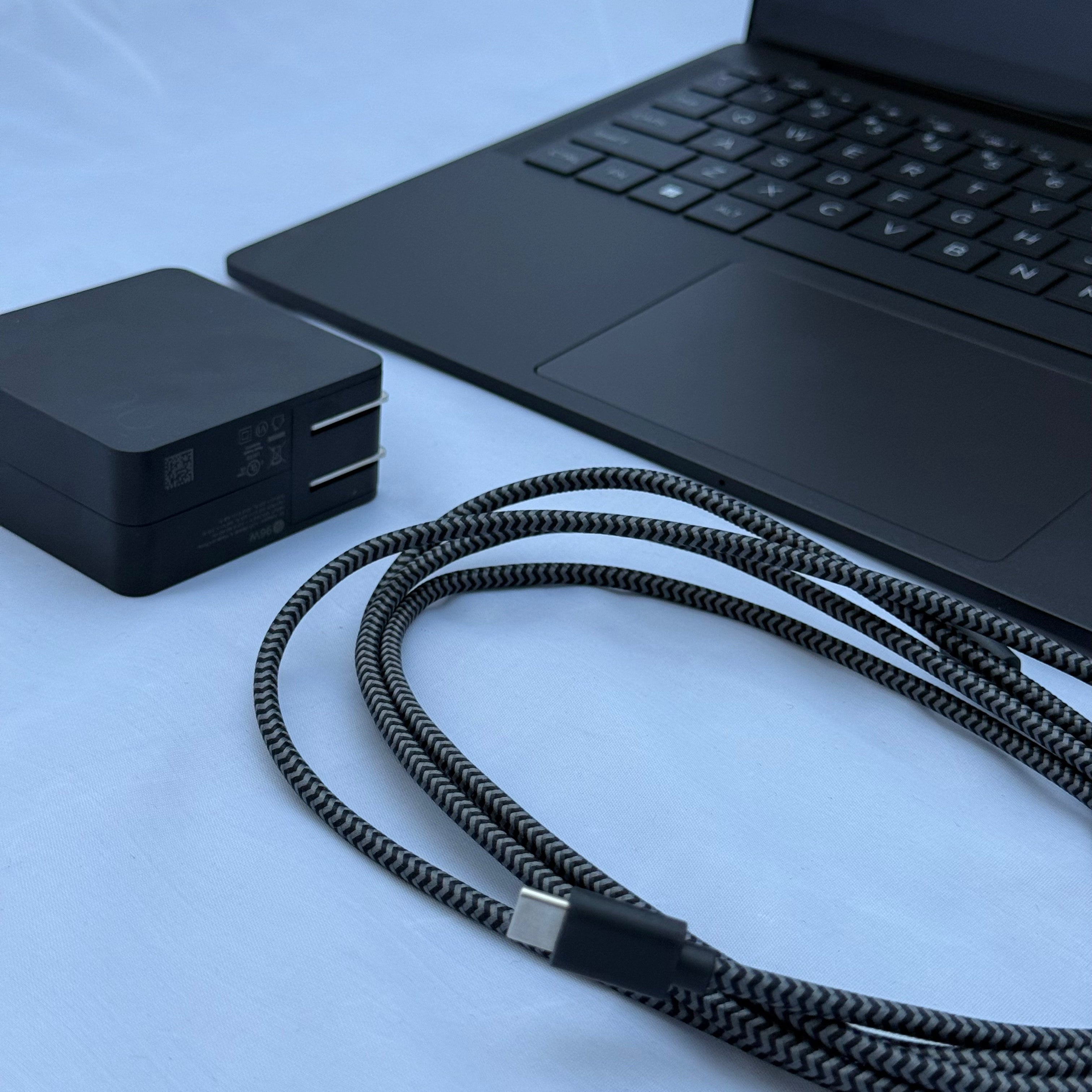 HP DragonFly Pro 14” - AMD Ryzen 7 - 16GB Ram - 512GB SSD - 100%