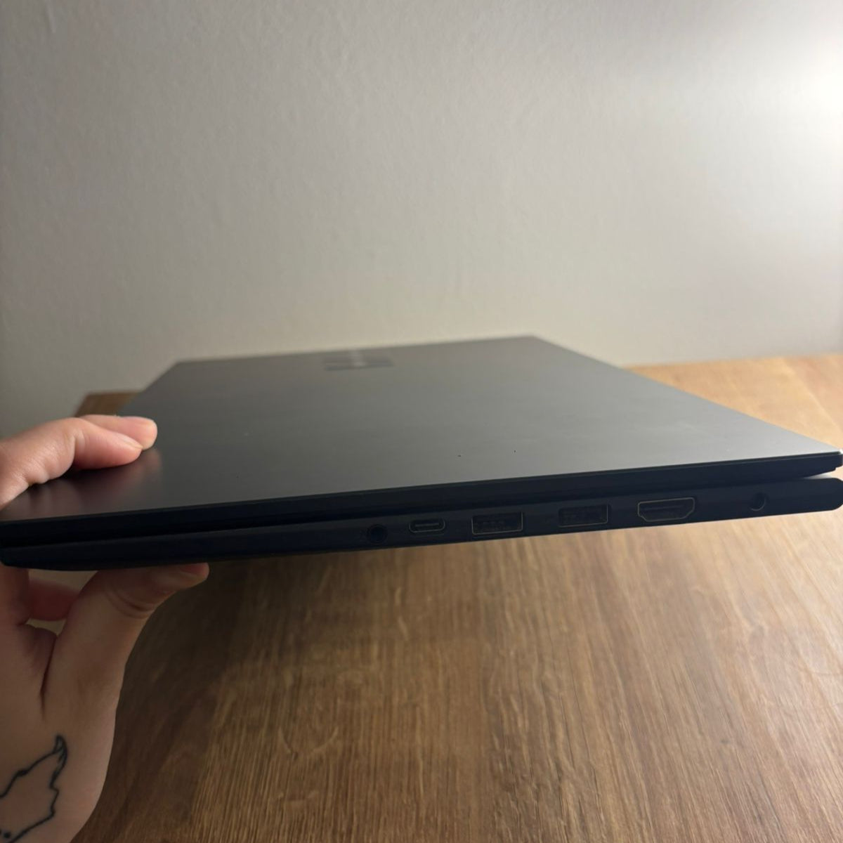 Asus VivoBook 14 14" - Intel Core i3 1215U - 8GB Ram - 128GB SSD