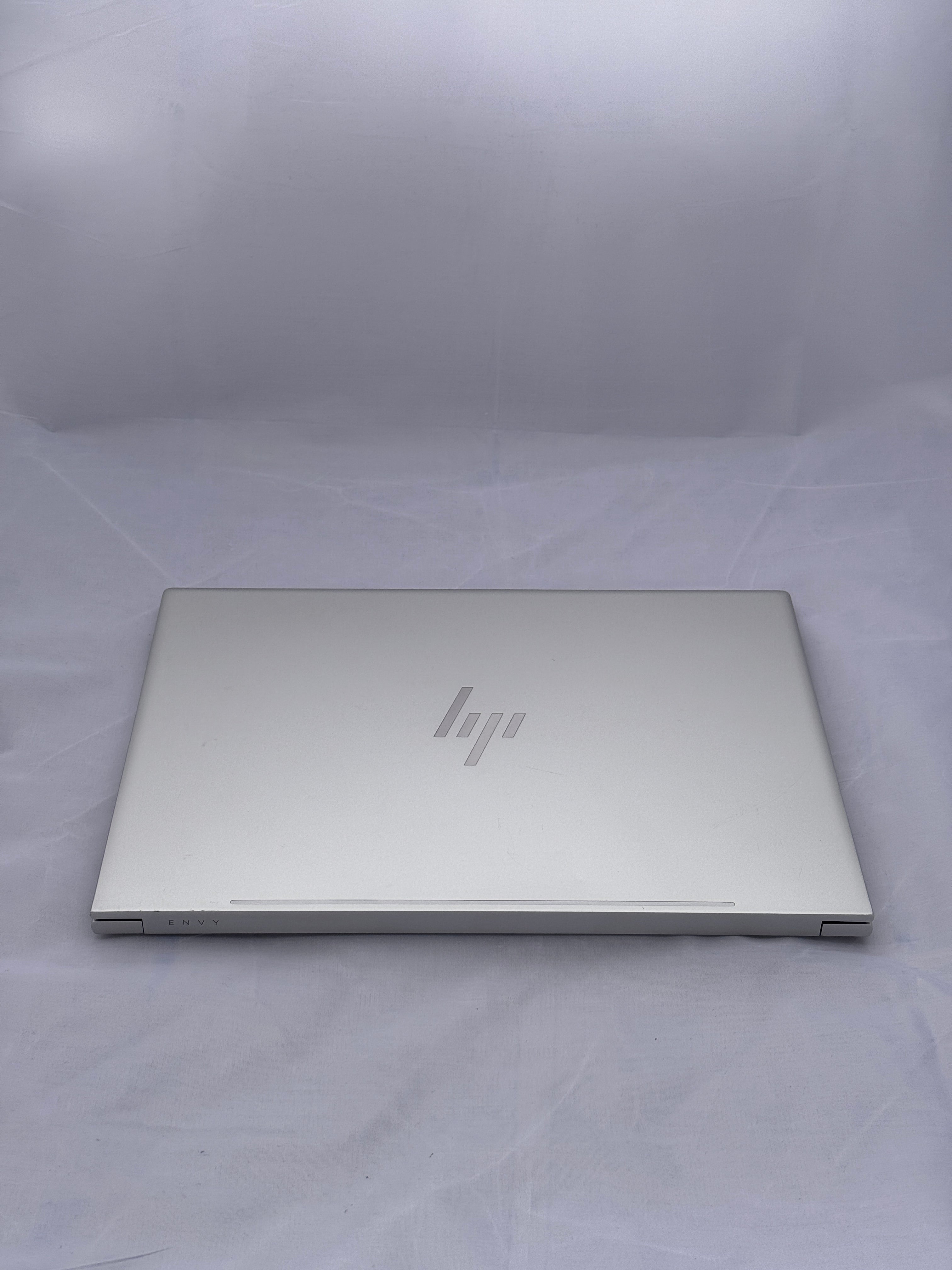 HP Envy 16''- Intel Core i9 - 16GB RAM - 1TB SSD