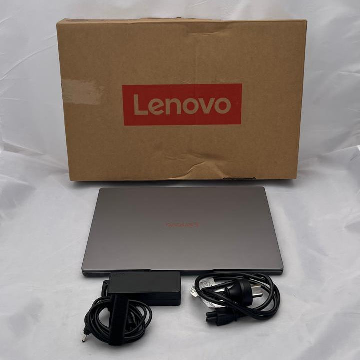 Lenovo IdeaPad Slim 3i 14" - Intel Core i5 - 16GB Ram - 512GB SSD - Usado