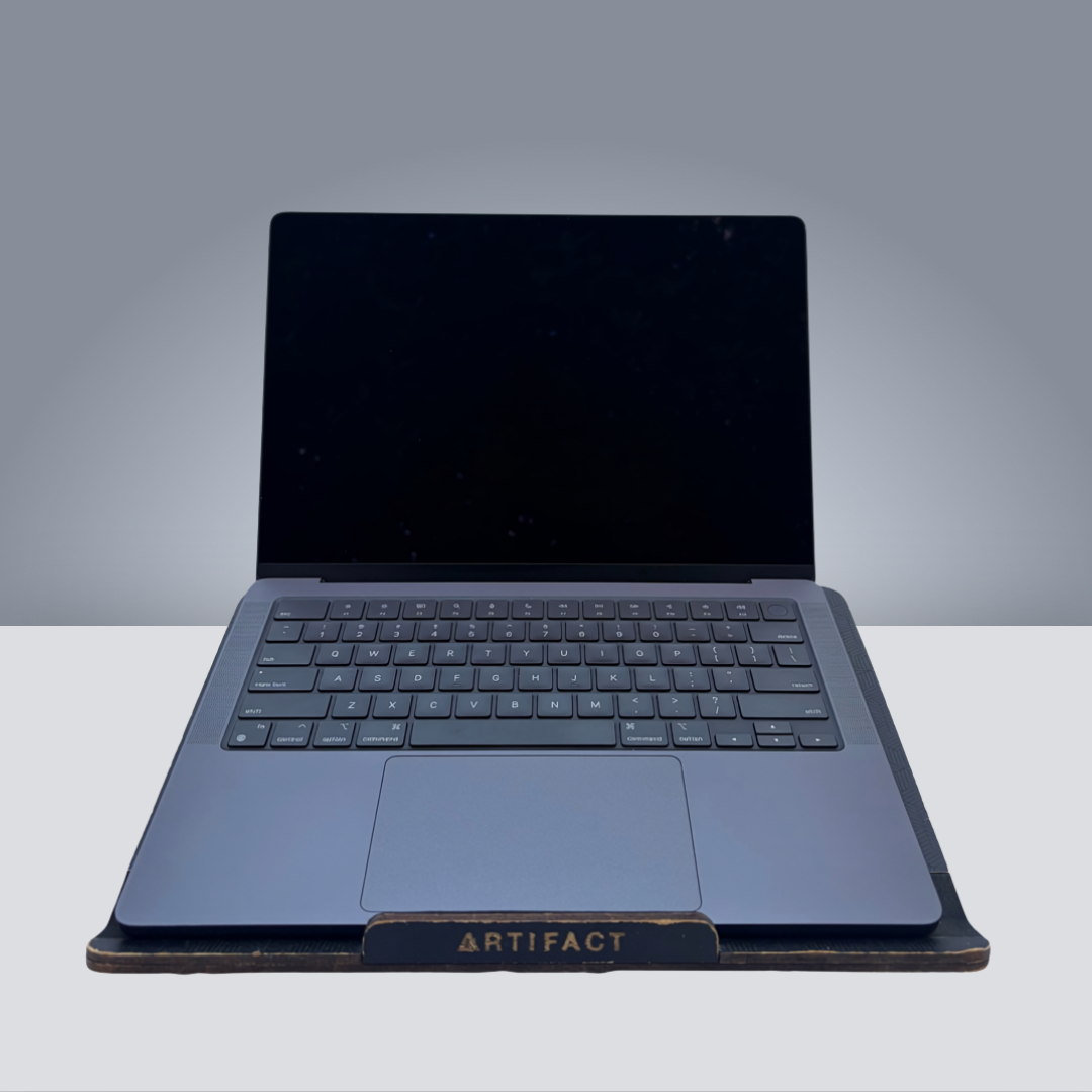 MacBook Pro 14" M4 Pro - 24GB - 512GB SSD - 96% / 77 Ciclos - Ingles - Usado