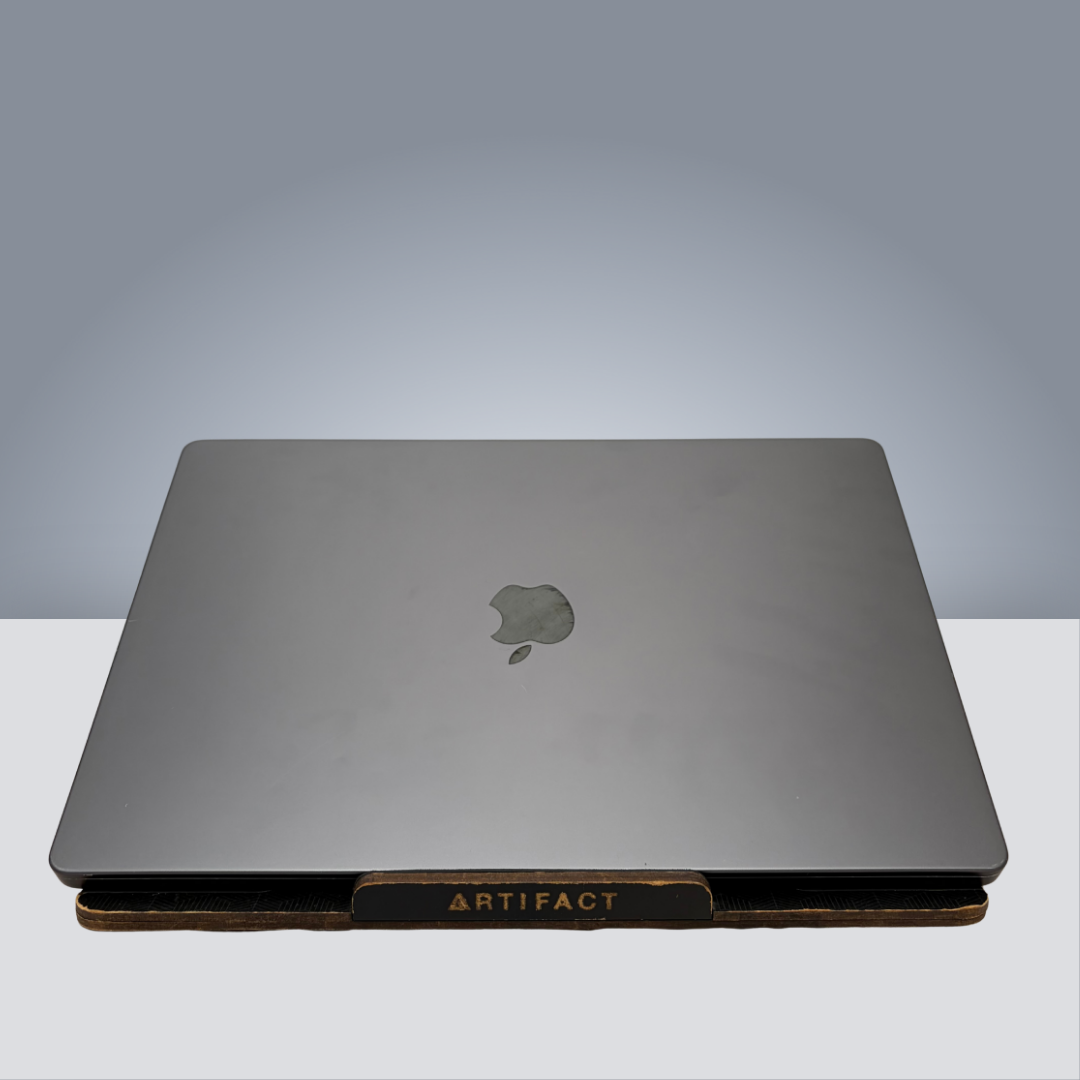 MacBook Pro 16" M4 Max - 48GB - 1TB SSD - 100% / 97 Ciclos - Ingles - Usado