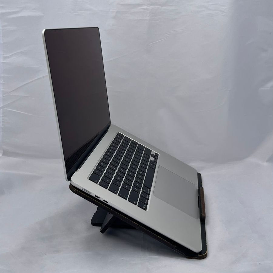 MacBook Air 15" M5 - 16GB Ram - 512GB SSD - 100% / 0 Ciclos (OpenBox)