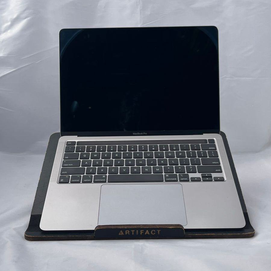 MacBook Pro 13" M1 - 8GB - 512GB SSD - 86% / 505 Ciclos - Ingles - Usado