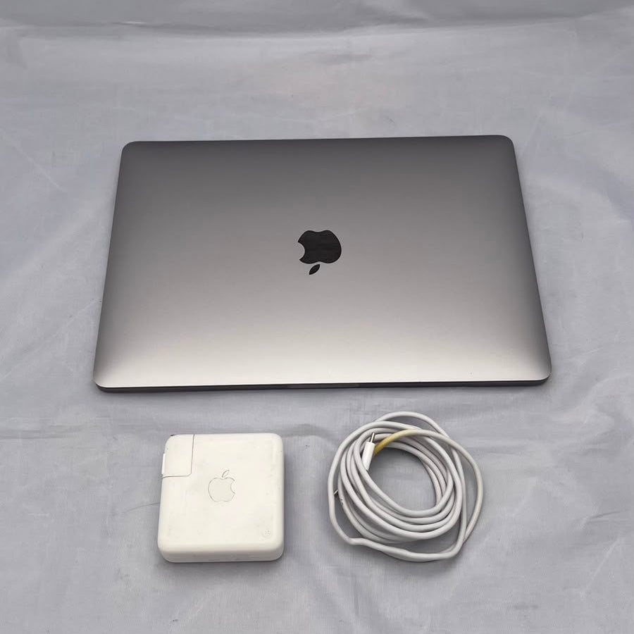 MacBook Pro 13" M1 - 16GB - 1TB SSD - 86% / 379 Ciclos - Español - Usado