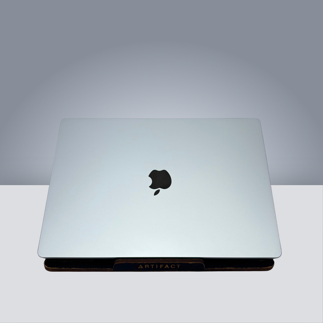 MacBook Pro 16" M4 Max - 36GB - 1TB SSD - 100% / 19 Ciclos - Ingles - Usado