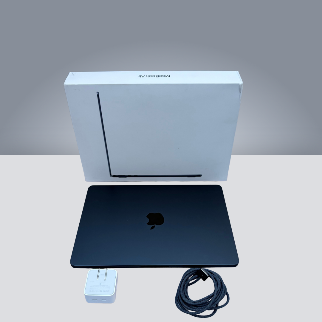 MacBook Air 13" M5 - 16GB - 512GB SSD - 100% / 49 Ciclos - Ingles - Usado