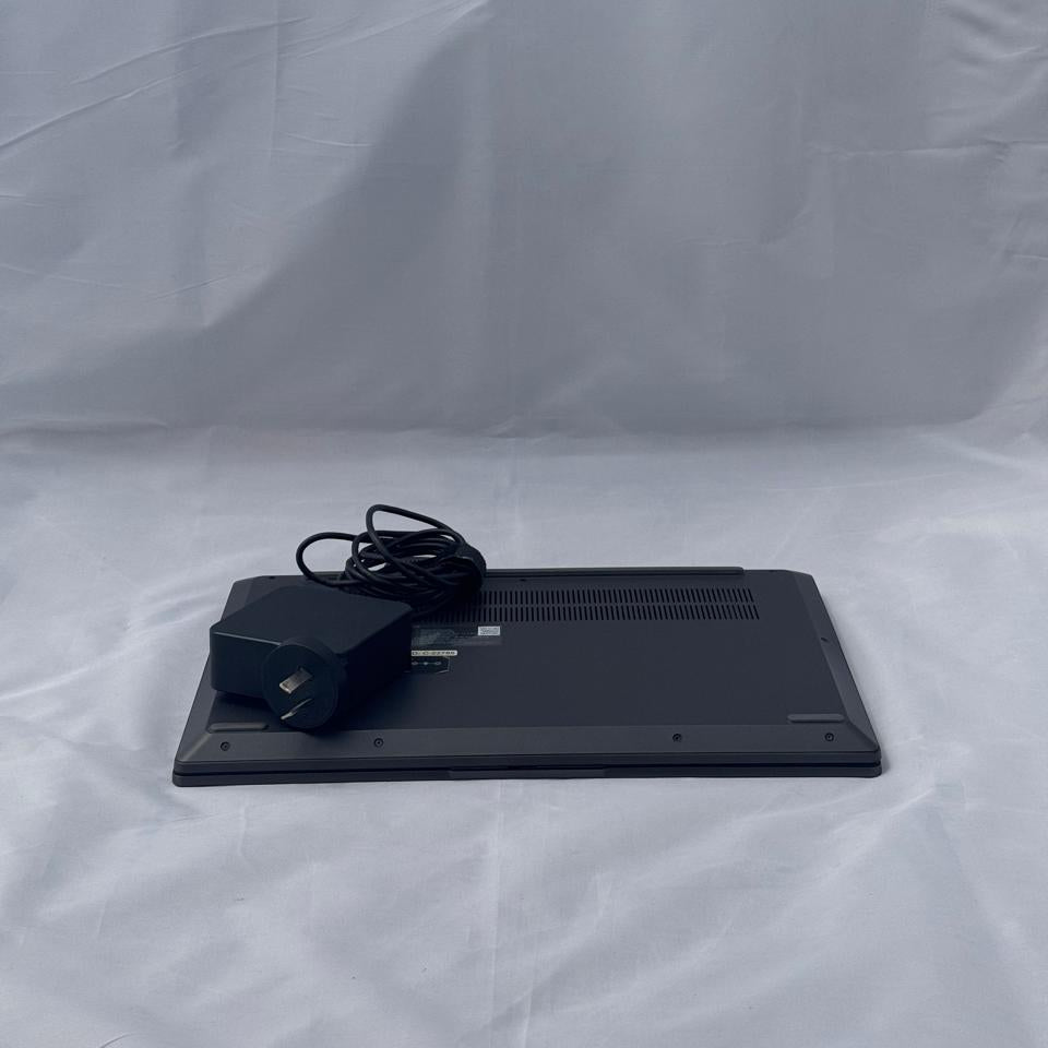 Lenovo IdeaPad 5 14" - AMD Ryzen 5 - 8GB Ram - 256GB SSD