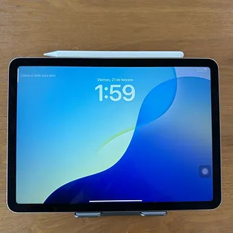 iPad Air 11" M2 - 128GB SSD + Magic KeyBoard + Apple Pencil - 100% / 10 Ciclos