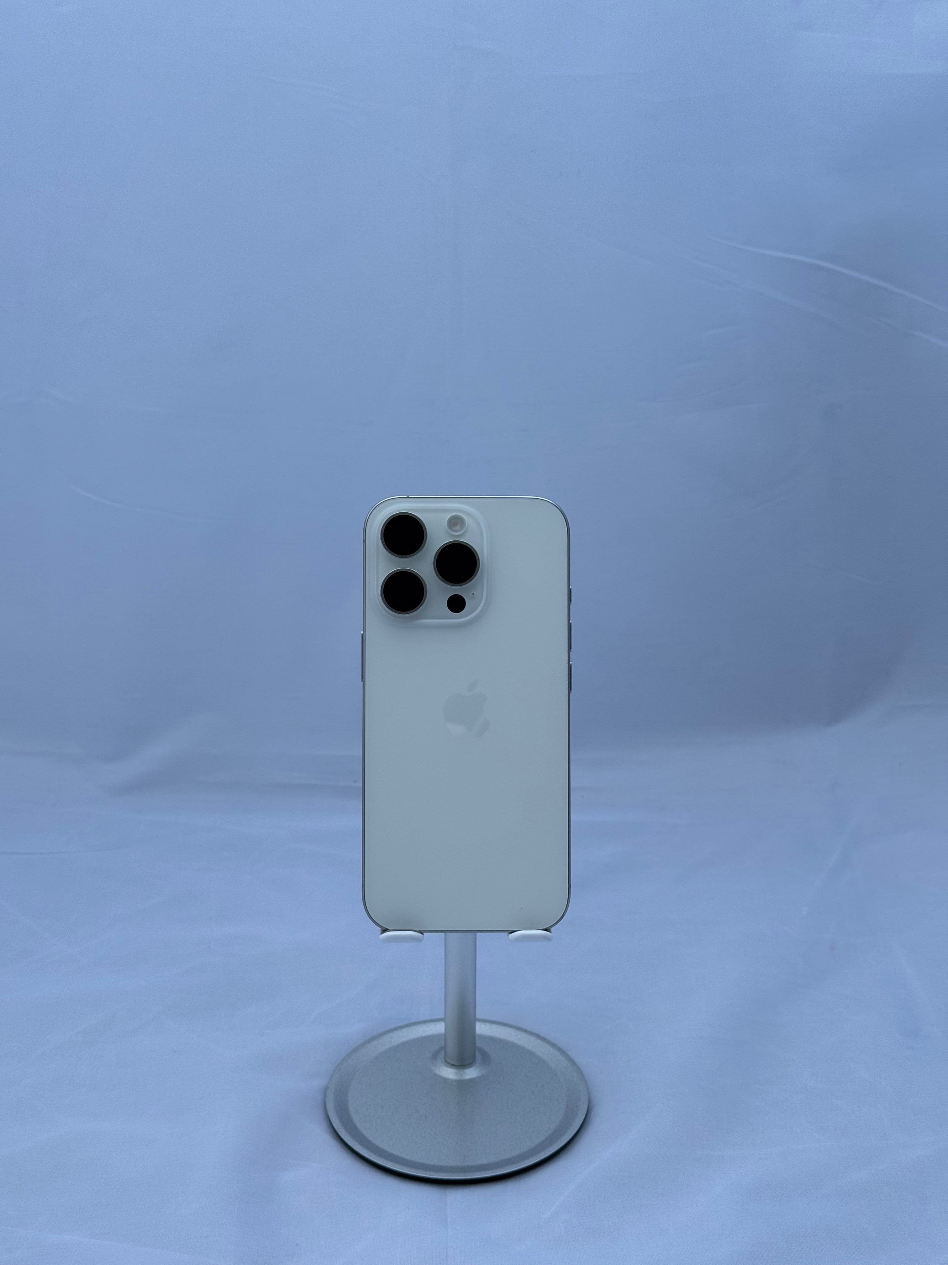 iPhone 16 Pro - 512GB - White - 35 ciclos