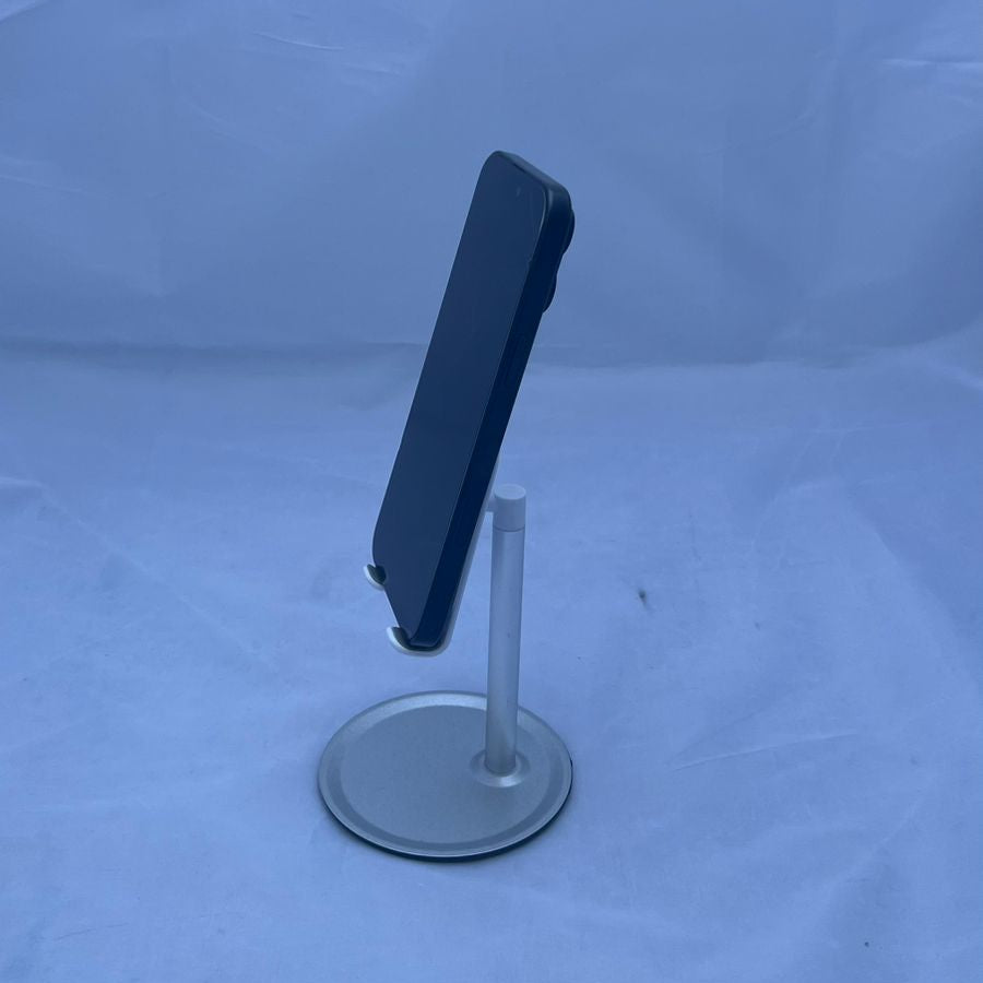 iPhone 16 Pro Max - 256GB - Black Titanium - 80 Ciclos - 100%