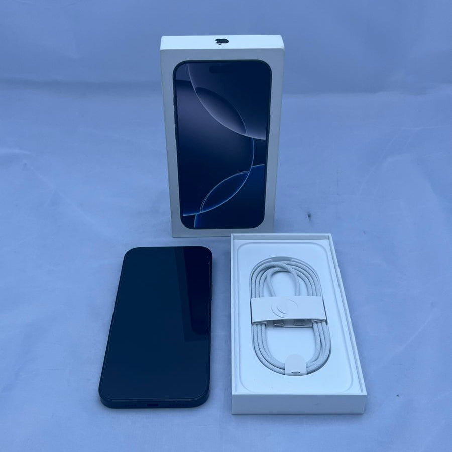 iPhone 16 Pro Max - 256GB - Black Titanium - 80 Ciclos - 100%