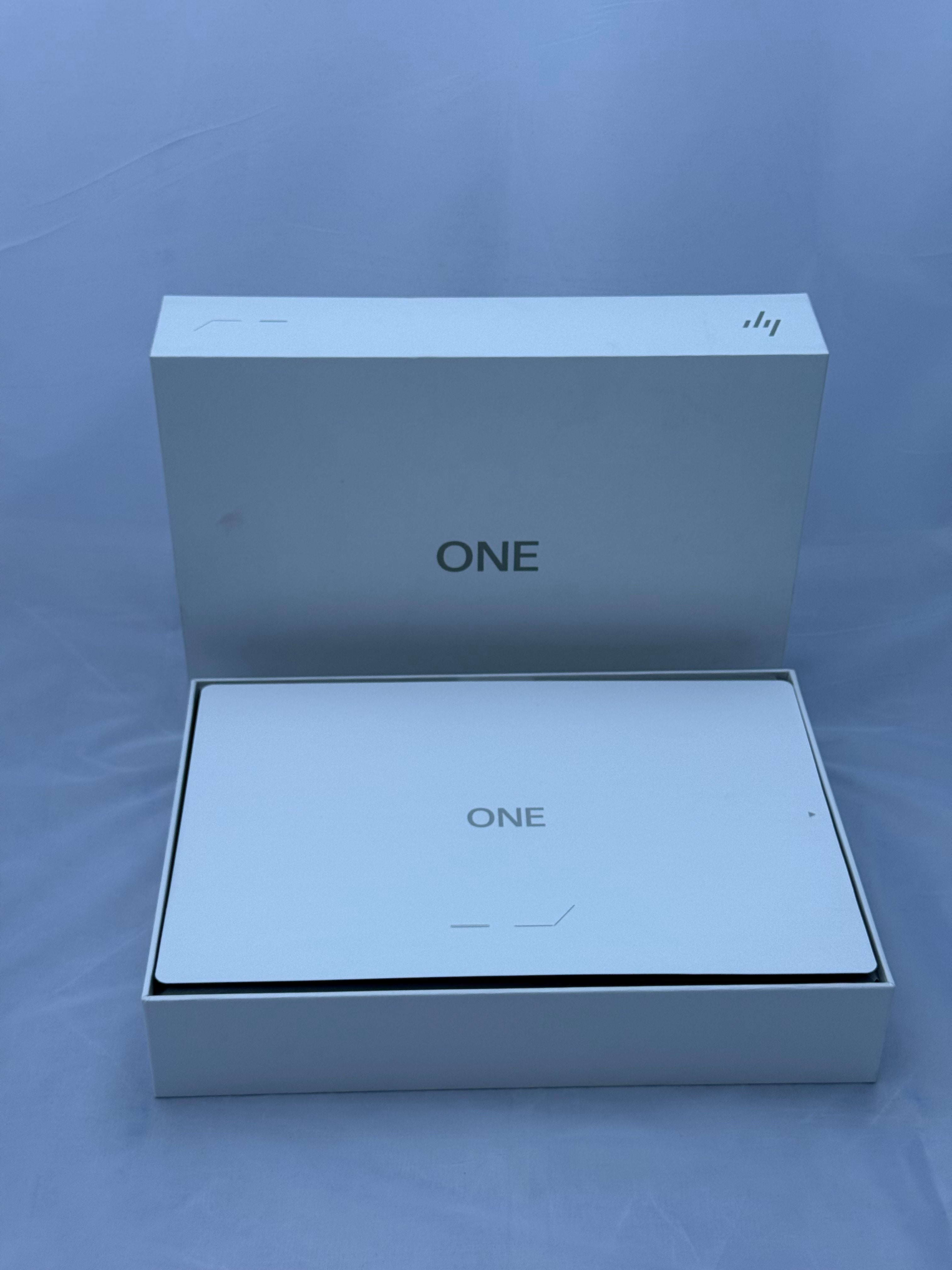 HP DragonFly Pro 14” - AMD Ryzen 7 - 16GB Ram - 512GB SSD - 100%