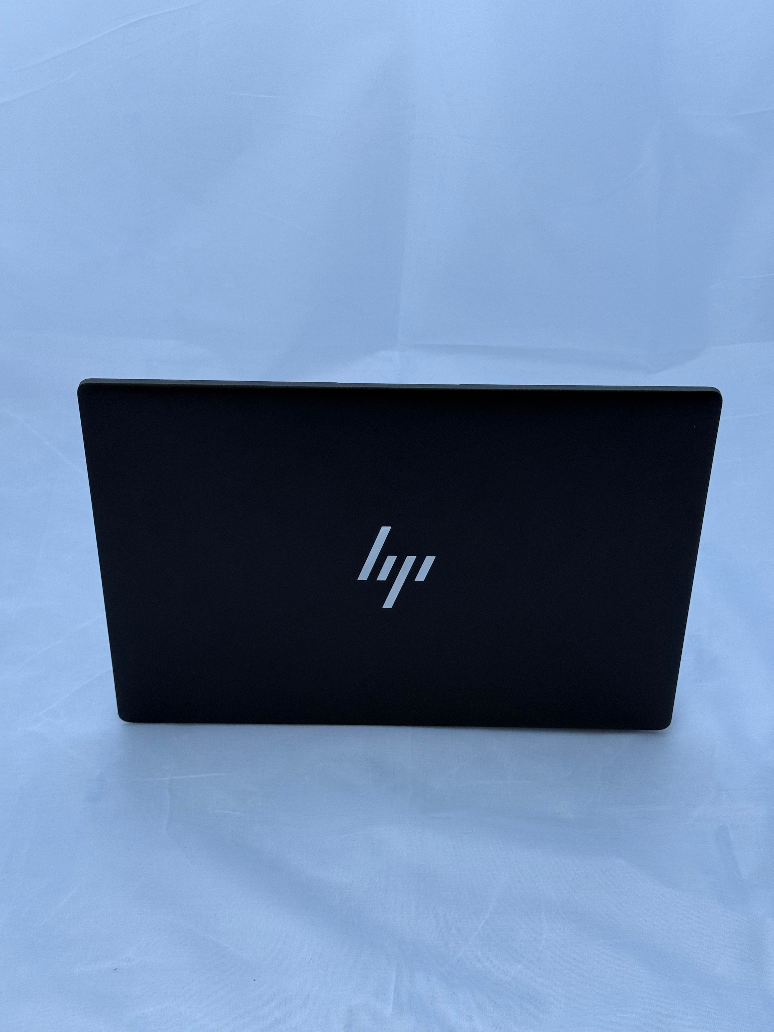 HP DragonFly Pro 14” - AMD Ryzen 7 - 16GB Ram - 512GB SSD - 100%