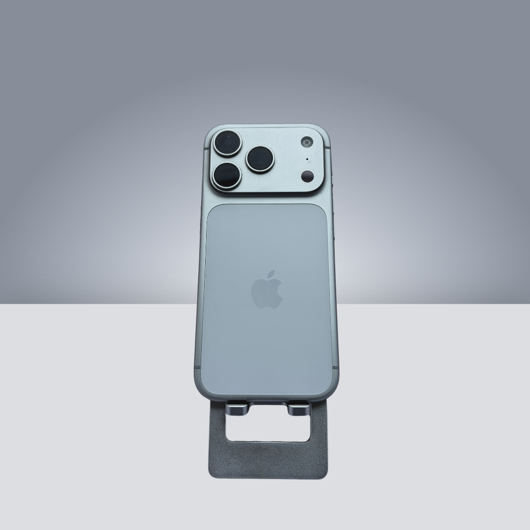 iPhone 17 Pro - 256GB - 92%
