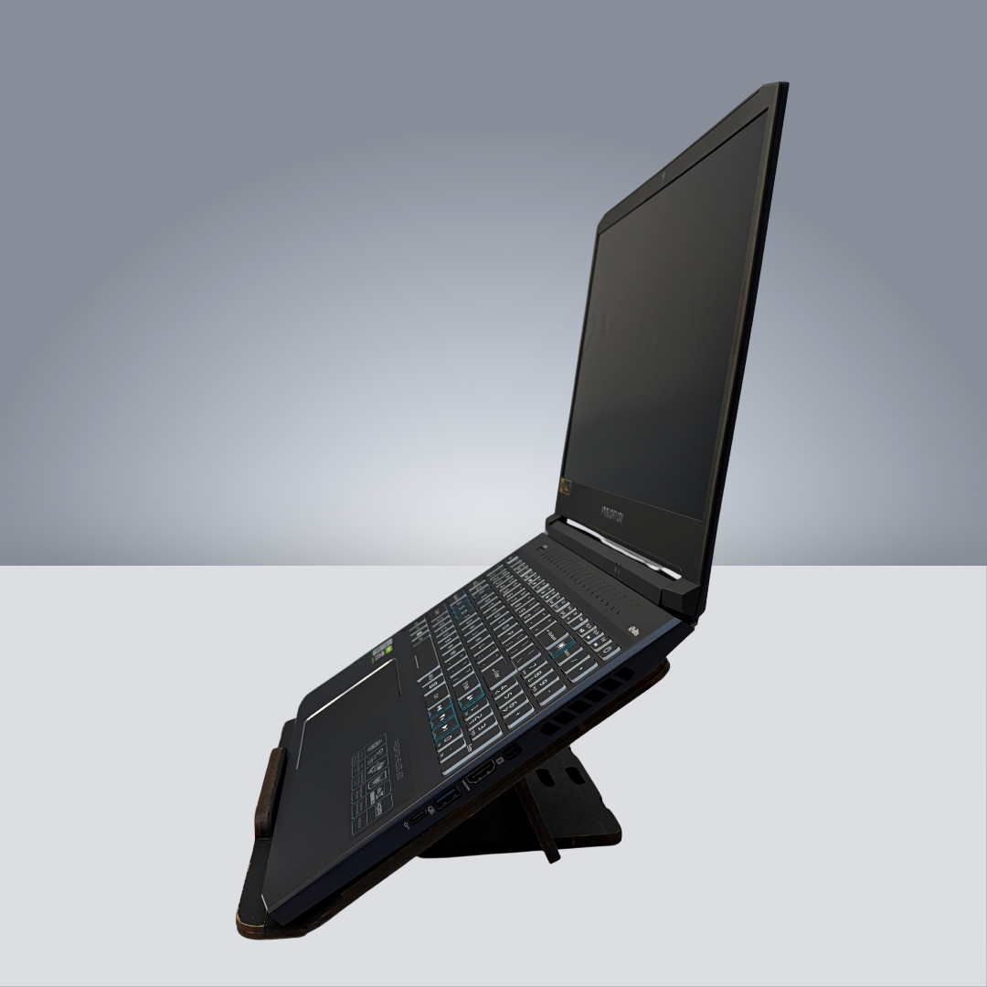 Acer Predator Helios 300 15" - Intel Core i7 - 16GB Ram - 512GB SSD - RTX 3060 - Usado