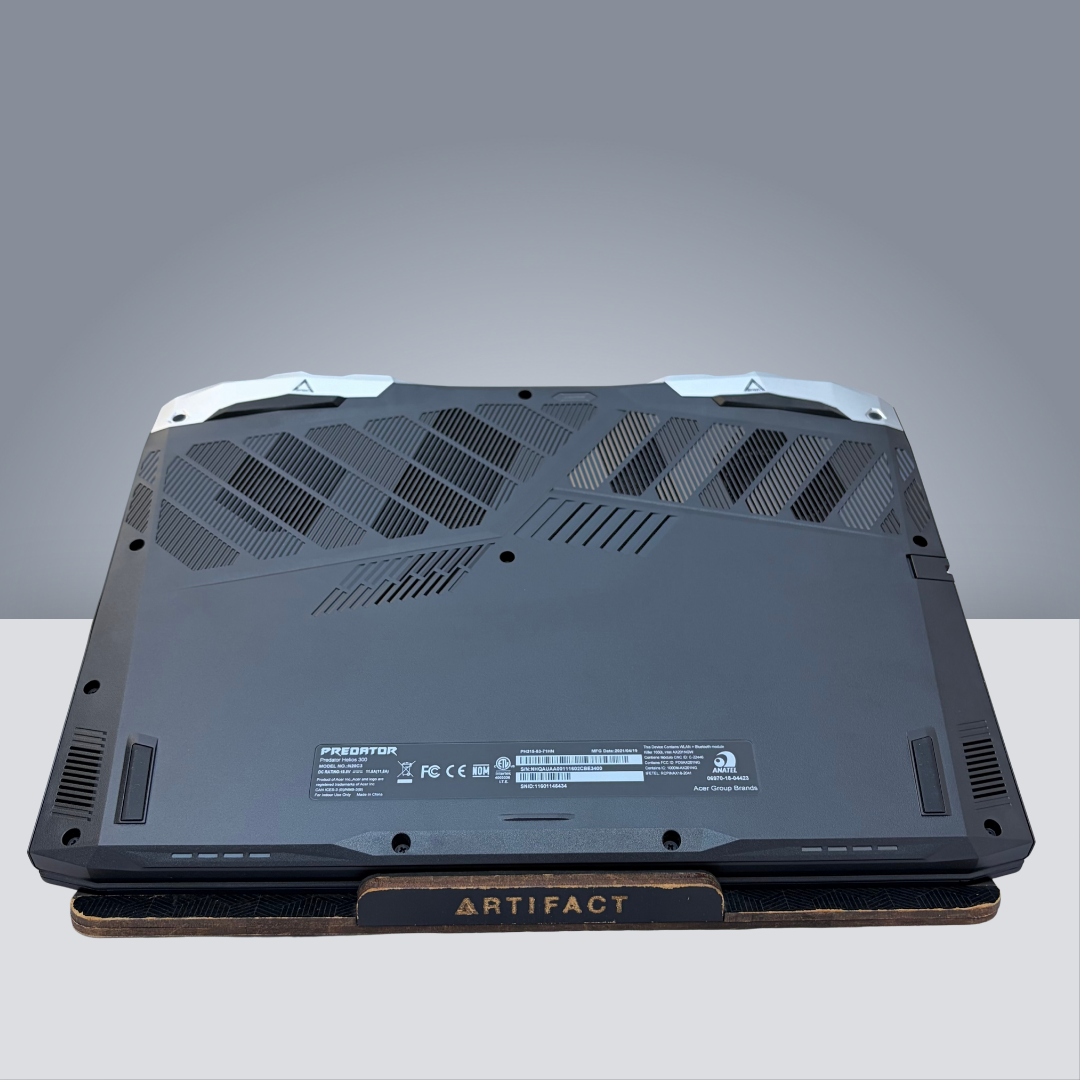 Acer Predator Helios 300 15" - Intel Core i7 - 16GB Ram - 512GB SSD - RTX 3060 - Usado