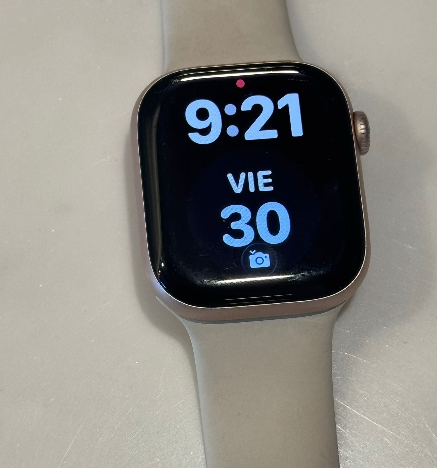 Apple Watch Series 10 42mm - Usado