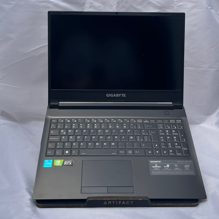 Gigabyte G5 15" - Intel Core i5 - 16GB Ram - 512GB SSD - RTX 3050