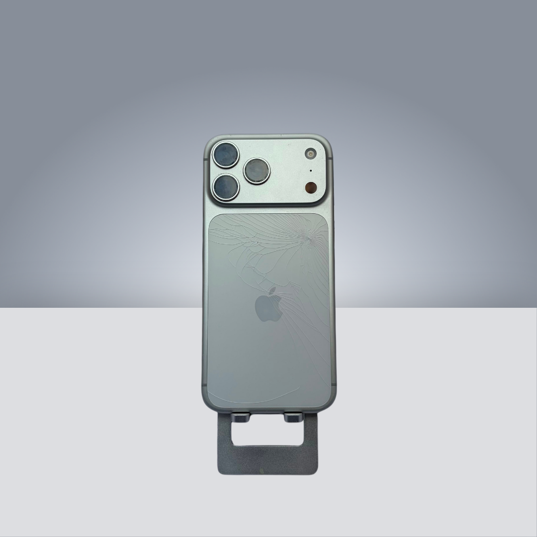 iPhone 17 Pro Max - 256GB - Silver - 233 Ciclos - 98%