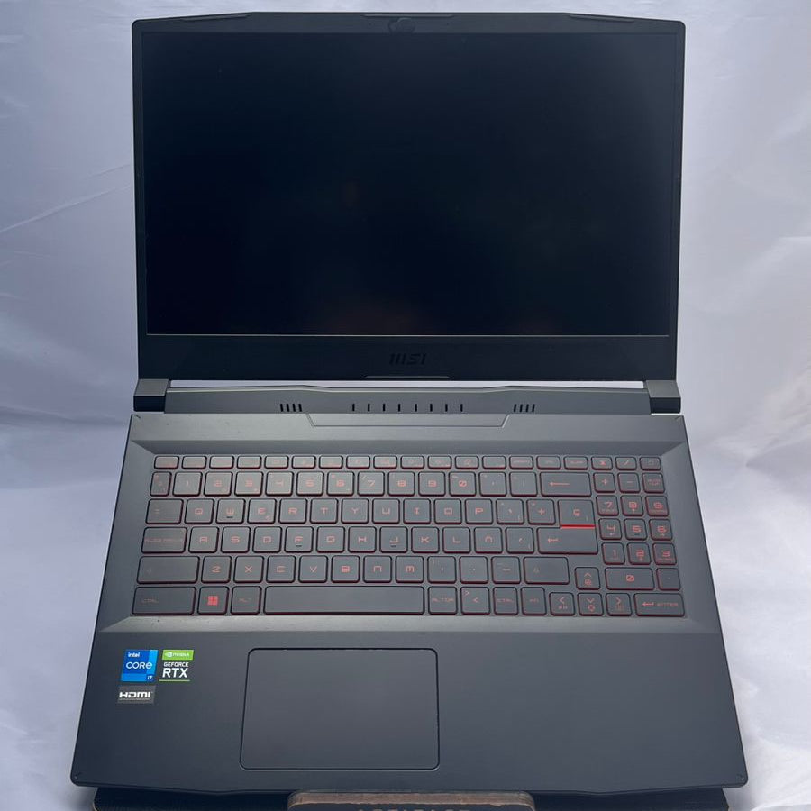 MSI Katana GF66 12UD - 15" FHD + 144Hz • RTX 3050 - Usado