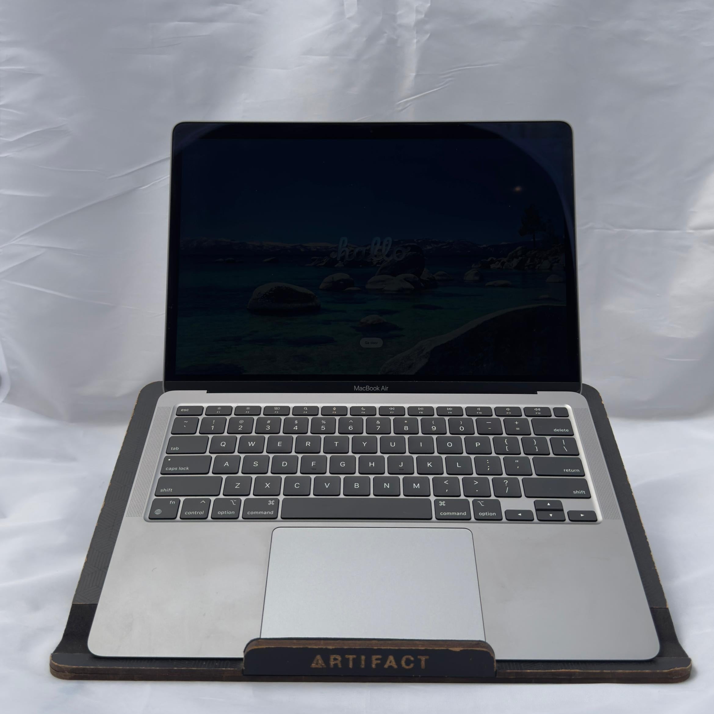 MacBook Air 13" M1 - 8GB - 256GB - 109 Ciclos