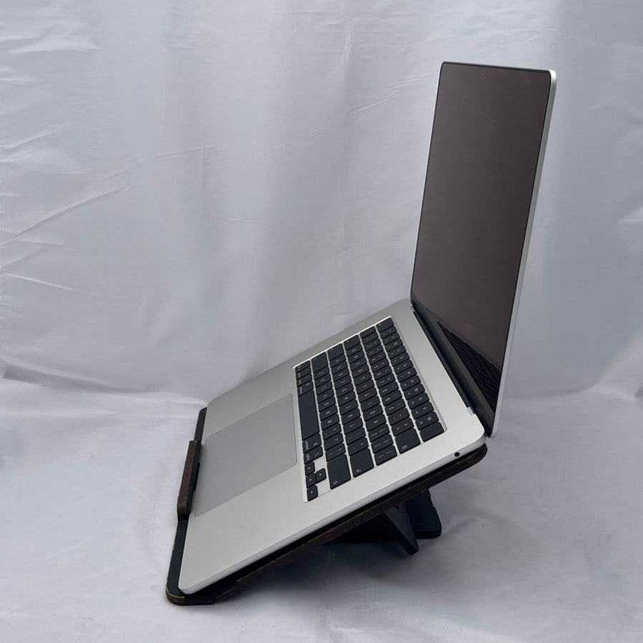 MacBook Air 15" M5 - 16GB Ram - 512GB SSD - 100% / 0 Ciclos (OpenBox)
