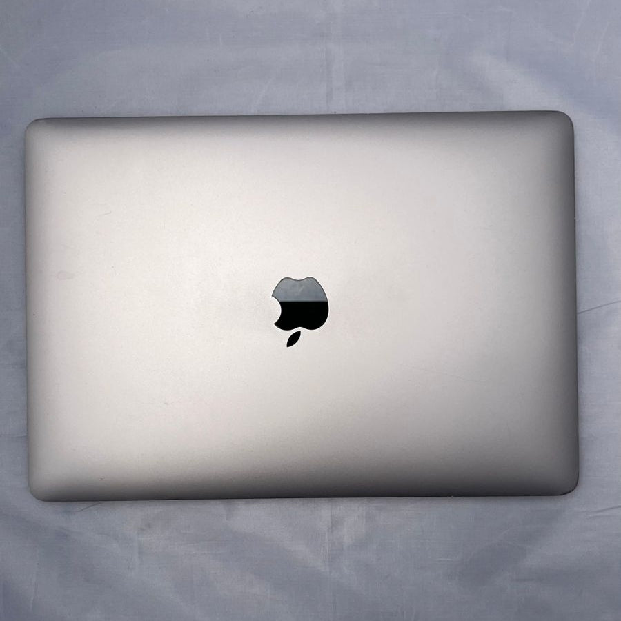 MacBook Pro 13" 2017 Intel Core i5 - 8GB - 256GB SSD - 827 Ciclos - Español