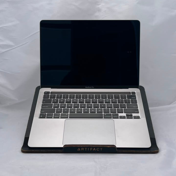 MacBook Pro 13" M1 - 8GB - 512GB SSD - 85% / 202 Ciclos - Ingles - Usado