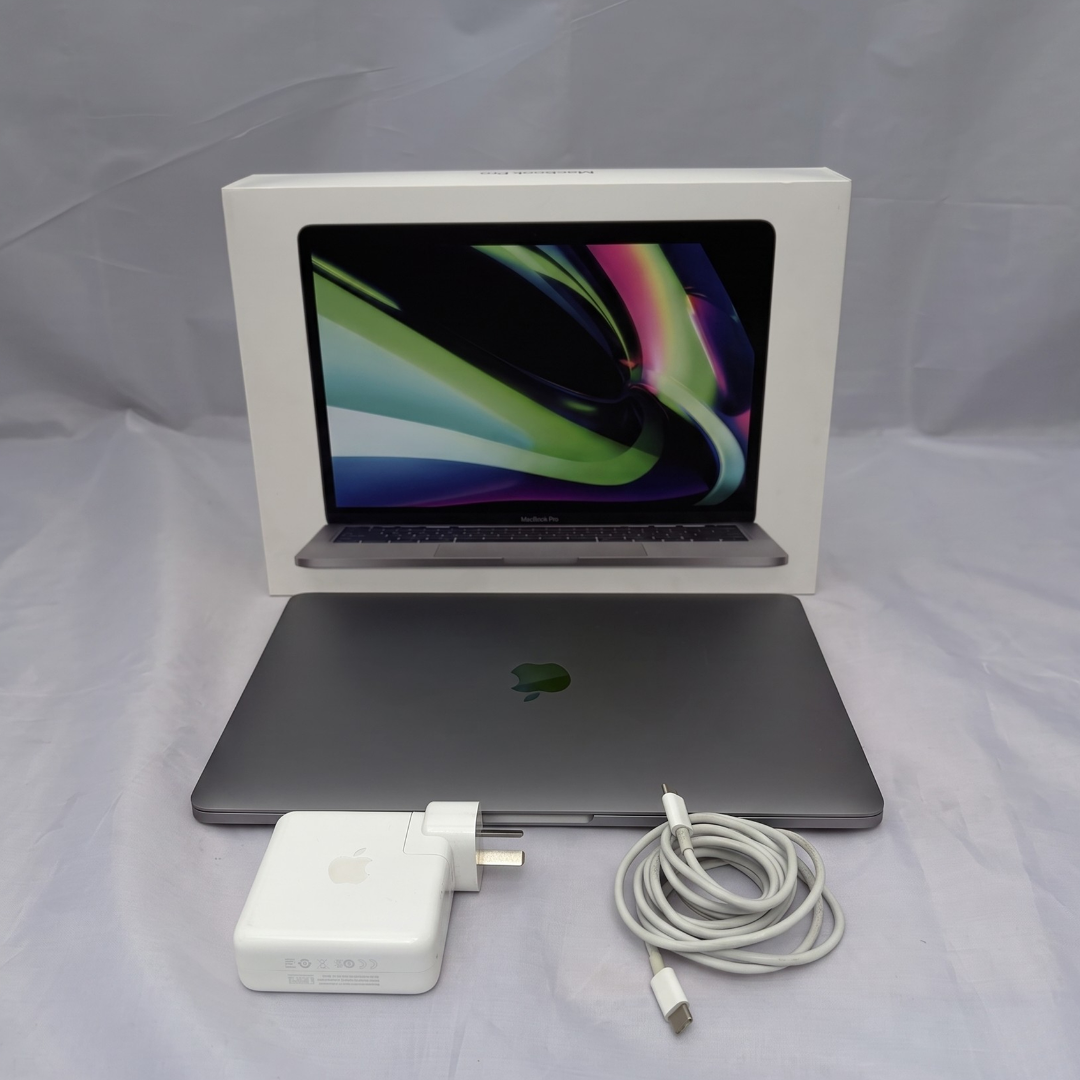 MacBook Pro 13" M1 - 8GB - 256GB SSD - 87% / 278 Ciclos - Ingles - Usado