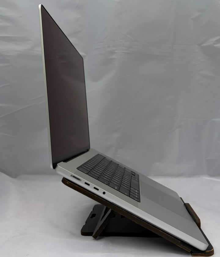 MacBook Pro 16" M2 Max - 32GB - 1TB SSD - 89% / 603 Ciclos - Ingles - Usado