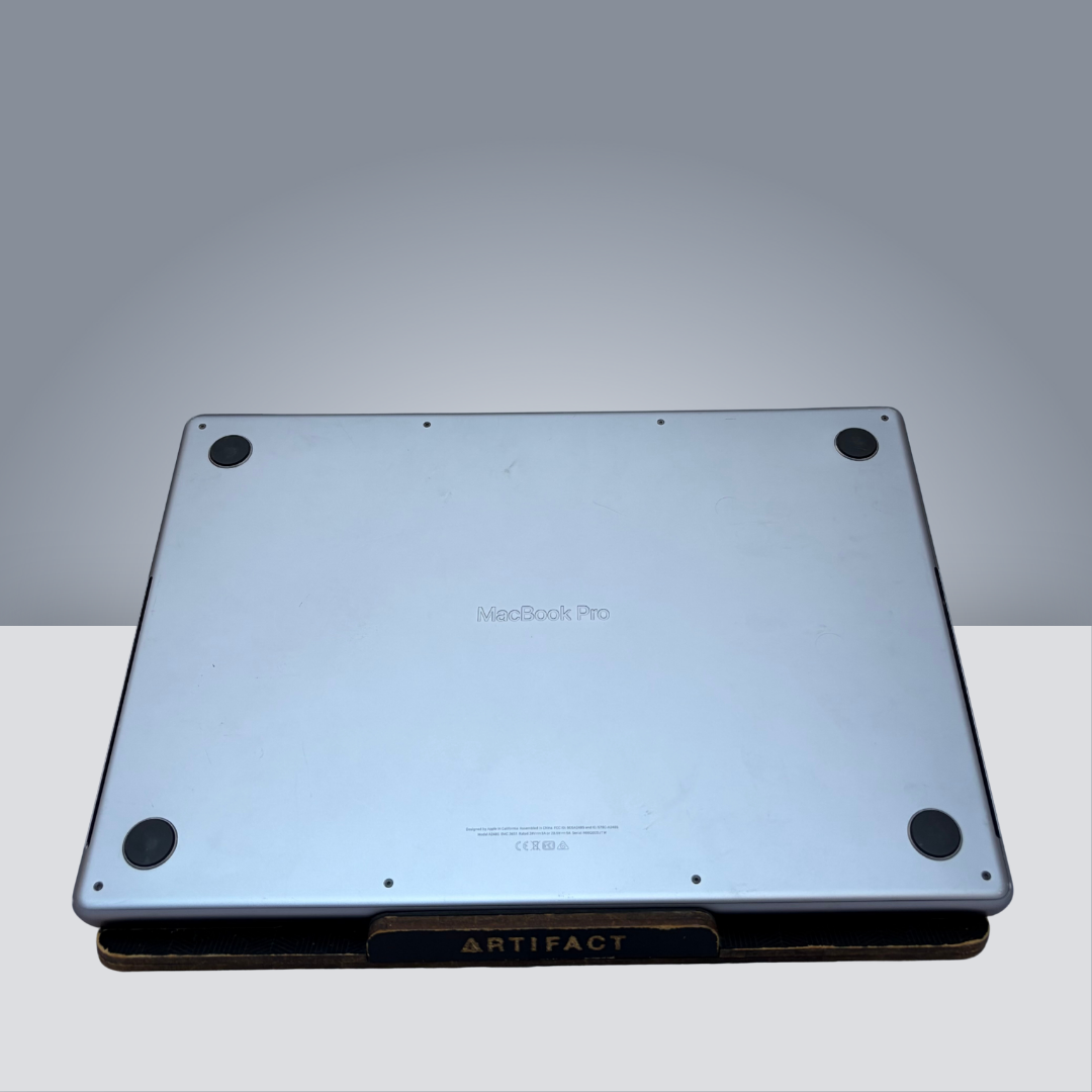 MacBook Pro 16" M1 Max - 32GB - 1TB SSD - 83% / 246 Ciclos - Ingles - Usado