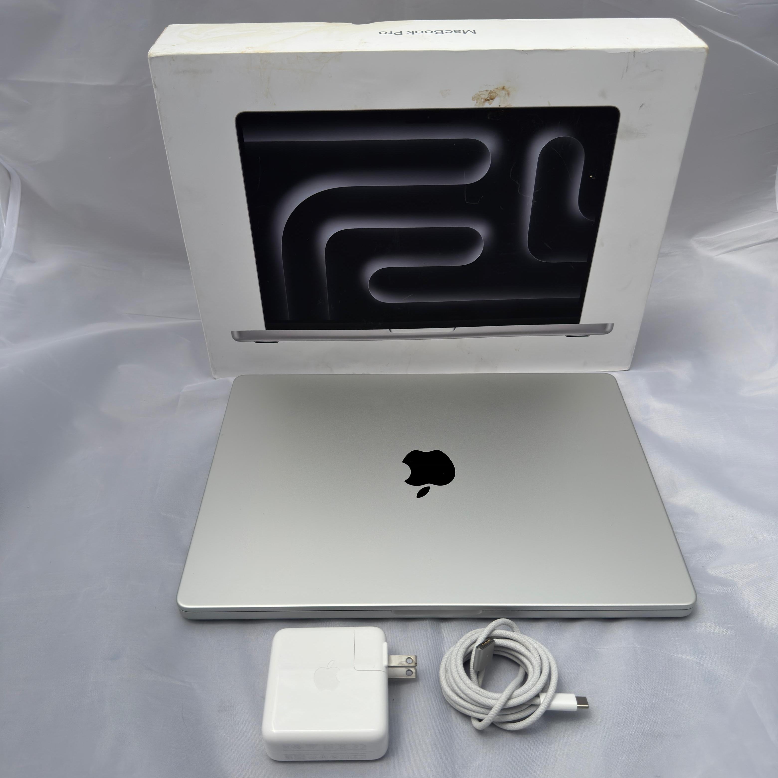 MacBook Pro 14" M4 Pro - 24GB - 1TB SSD - 17 Ciclos