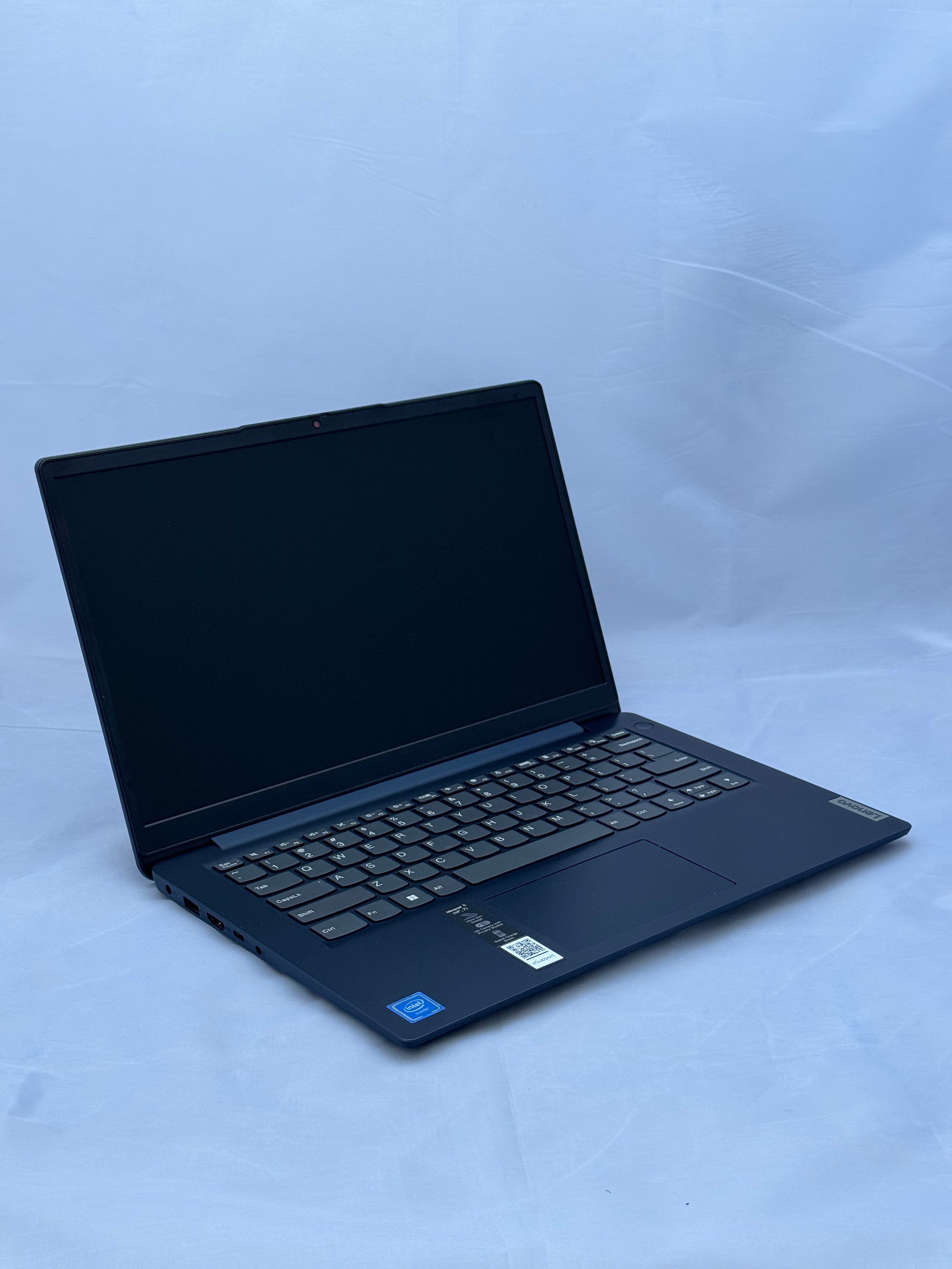 Lenovo Ideapad 1i Intel Celeron N4020 4GB RAM / 124GB SSD