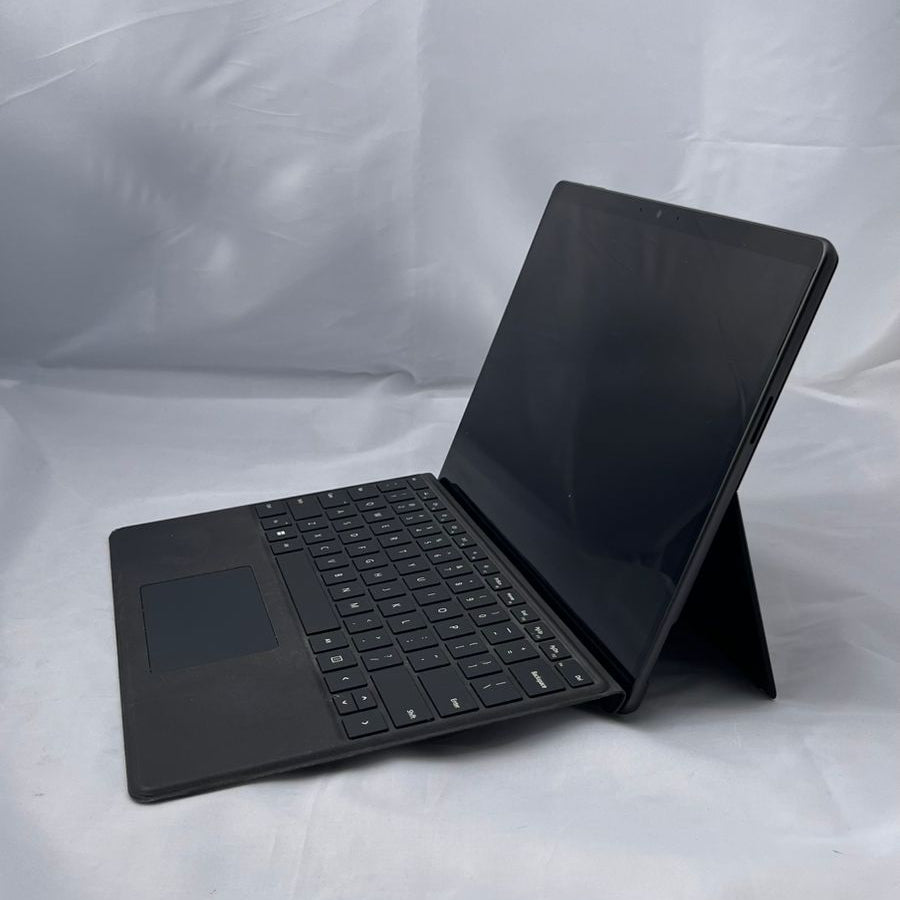 Surface Pro 9 - Intel Core i5 - 8GB - 256GB - Usado