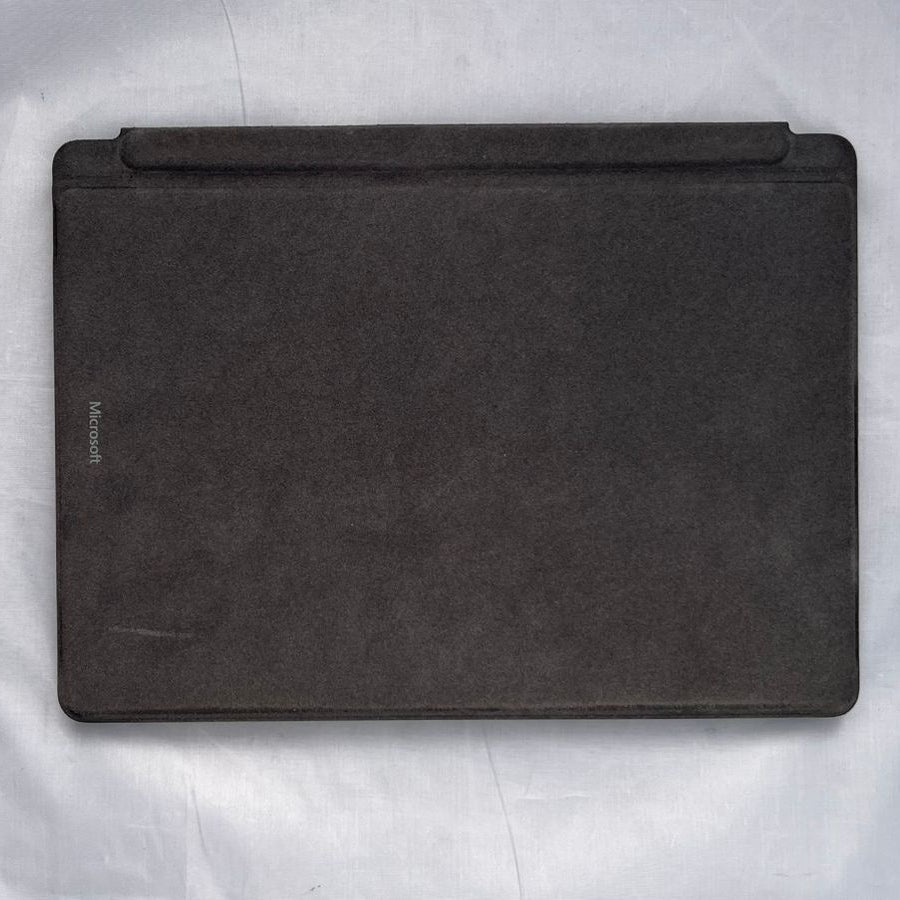Surface Pro 9 - Intel Core i5 - 8GB - 256GB - Usado
