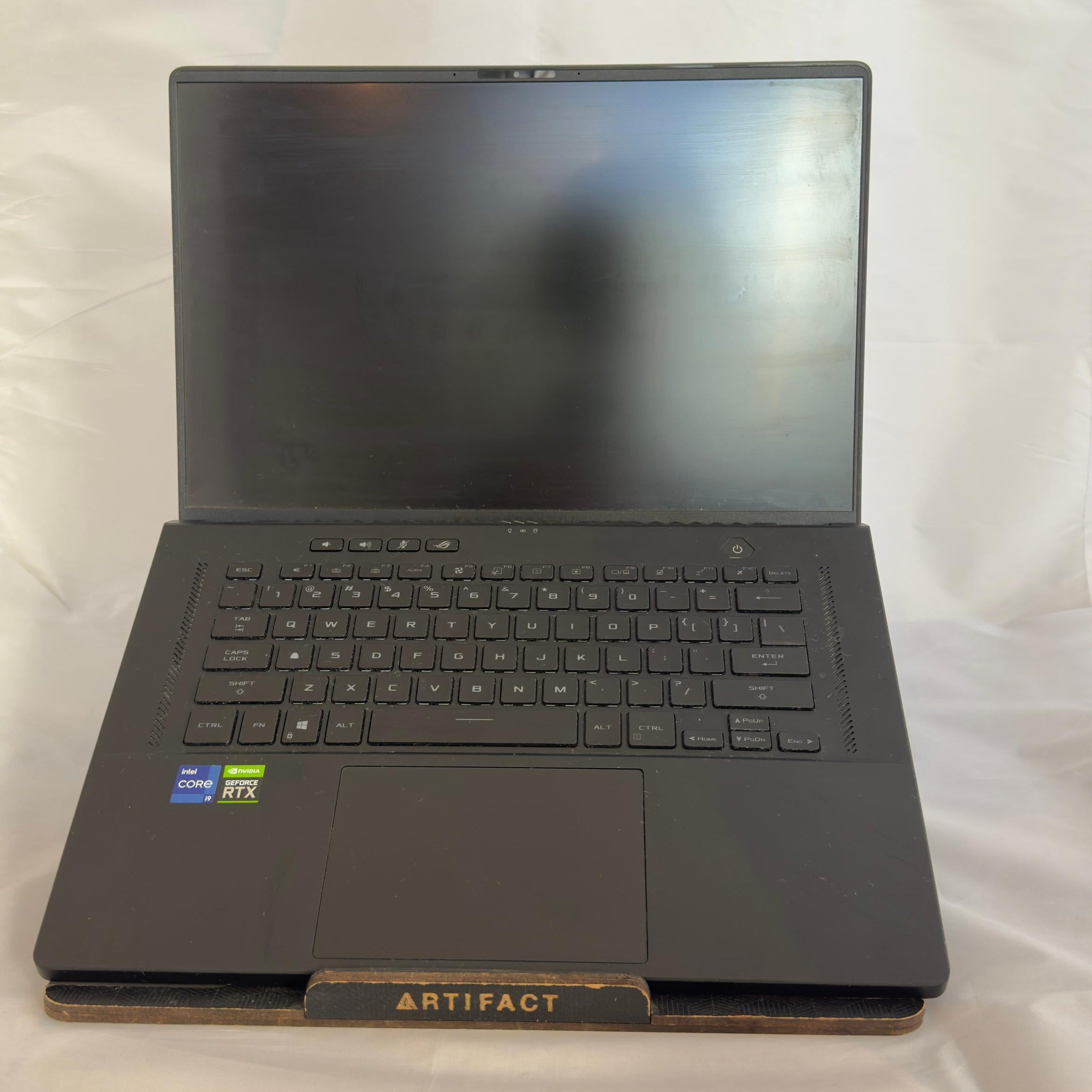 ASUS ROG Zephyrus G16