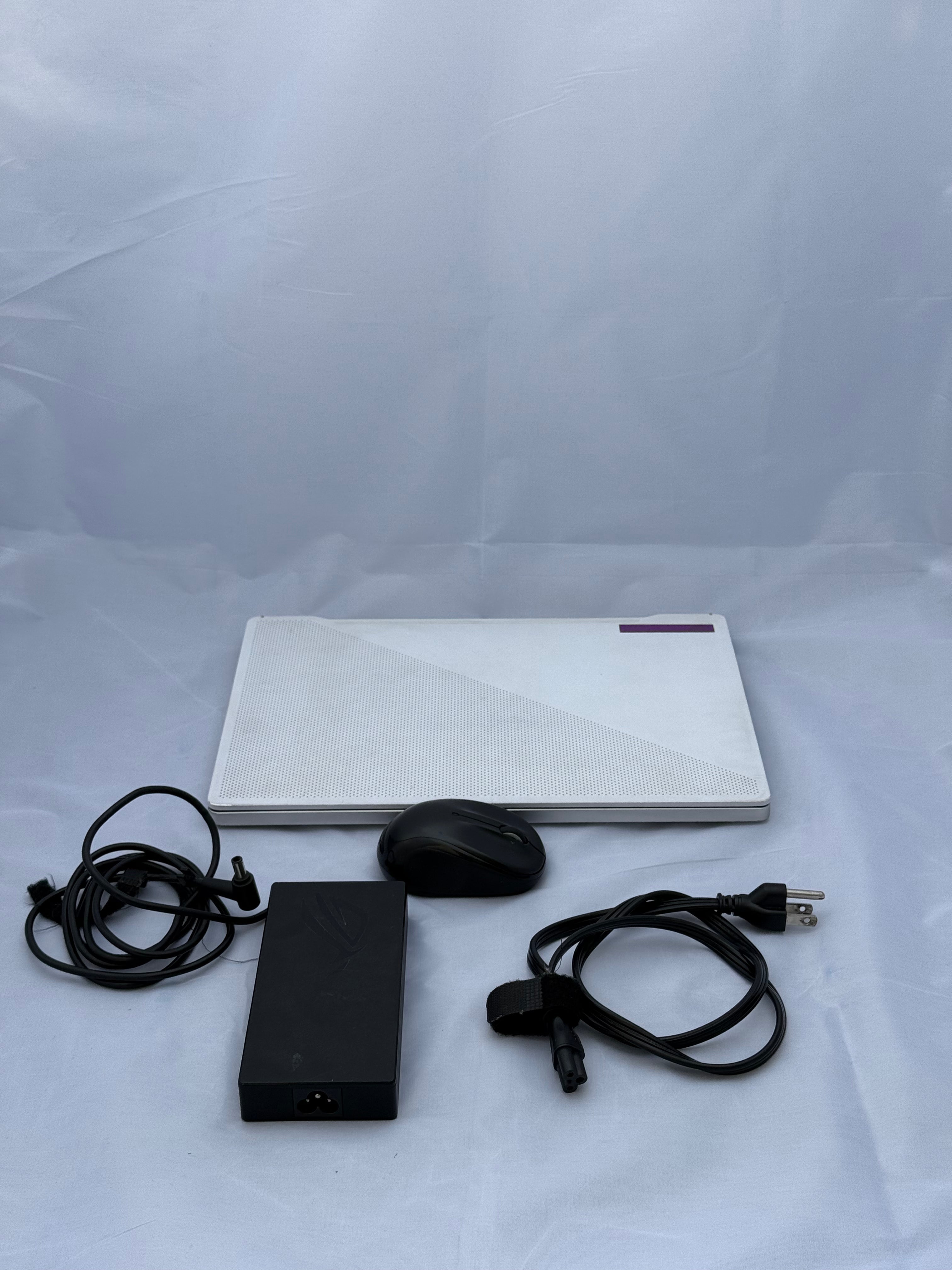 Asus ROG Zephyrus G14 - Ryzen 9 - 16GB RAM - 1TB SSD - NVIDIA GeForce RTX 2060