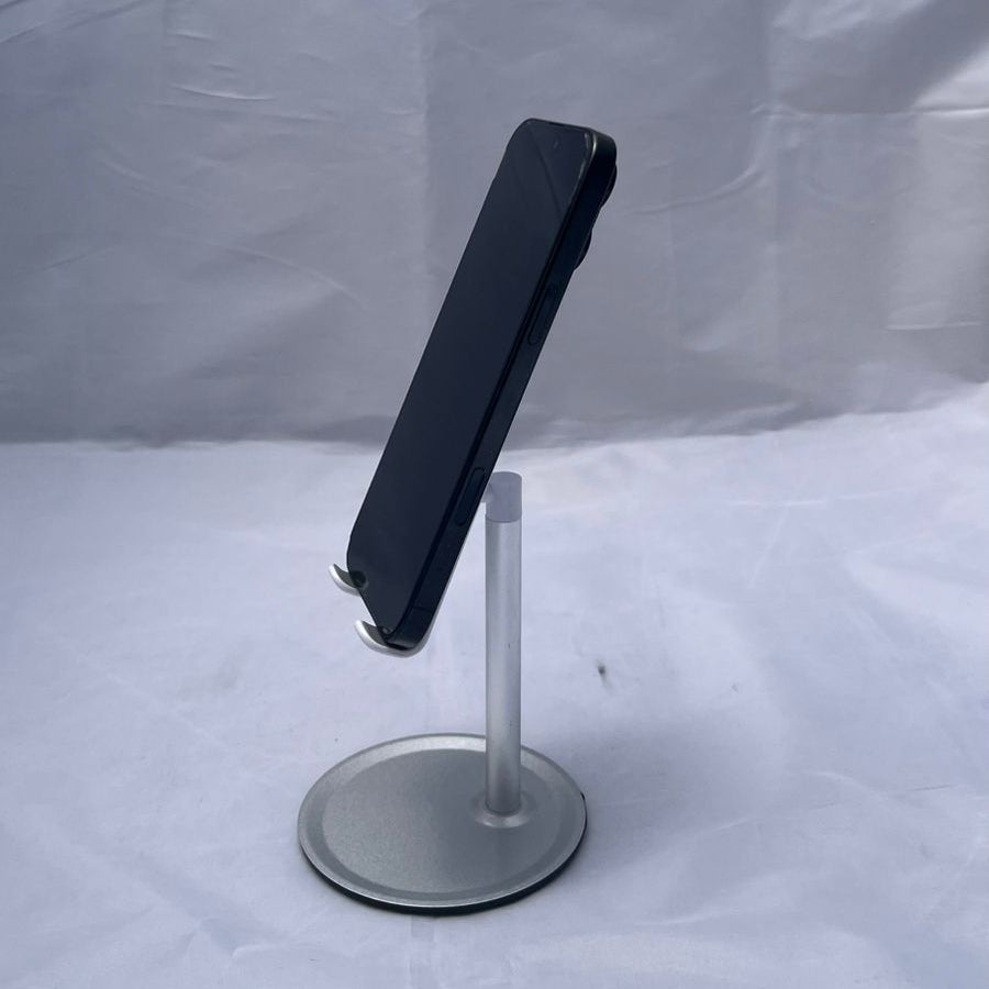 iPhone 16 Pro Max - 256GB - Black Titanium - 242 Ciclos - 100%