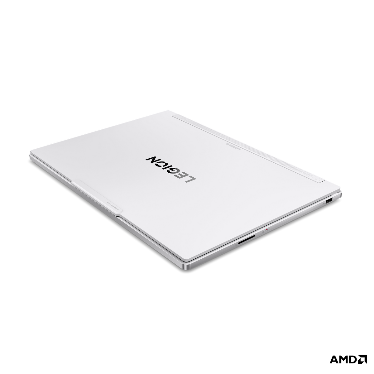 Lenovo Legion 7 - 16" 2.5K OLED 240Hz • RTX 5070 - vista 3