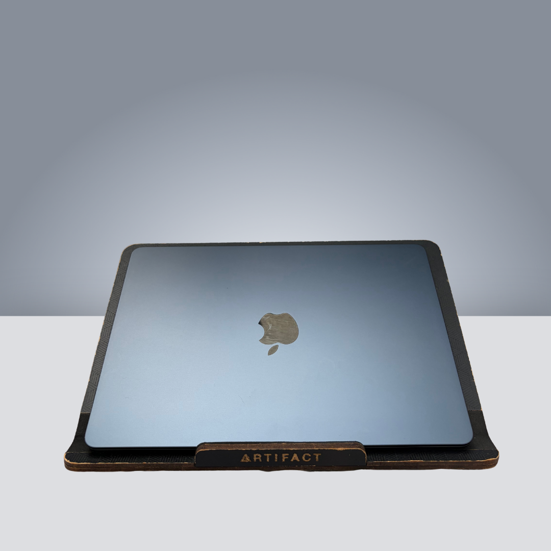 MacBook Air 13" M4 16GB 256GB Midnight usada - vista 3